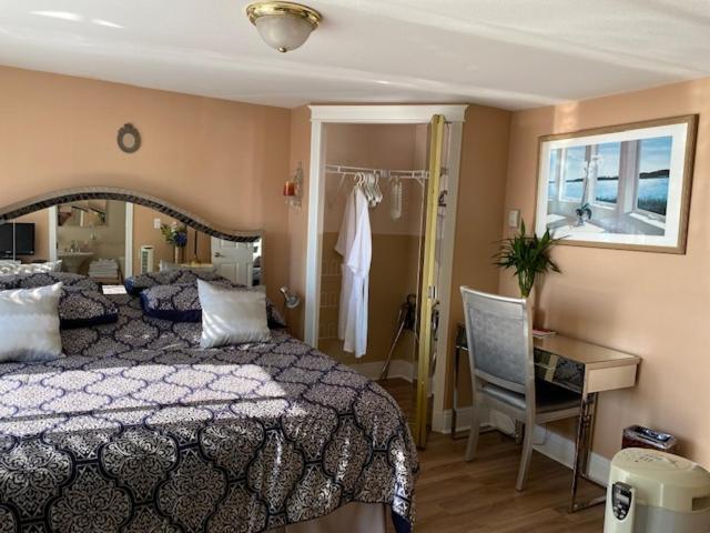 Ocean Breeze Executive Bed And Breakfast North Vancouver Eksteriør billede